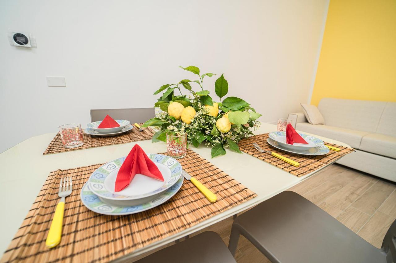 Tra Sole E Limoni Apartments ตรามอนติ ภายนอก รูปภาพ