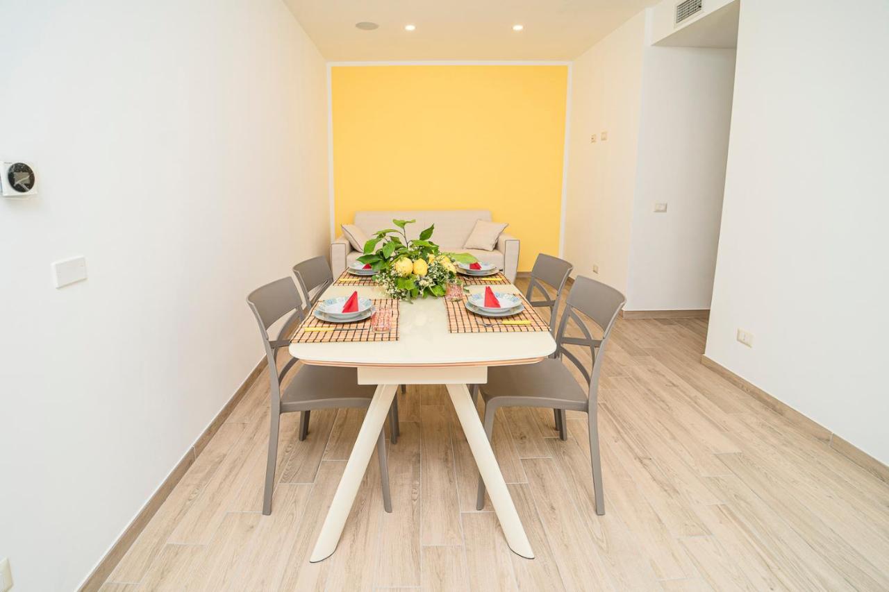 Tra Sole E Limoni Apartments ตรามอนติ ภายนอก รูปภาพ