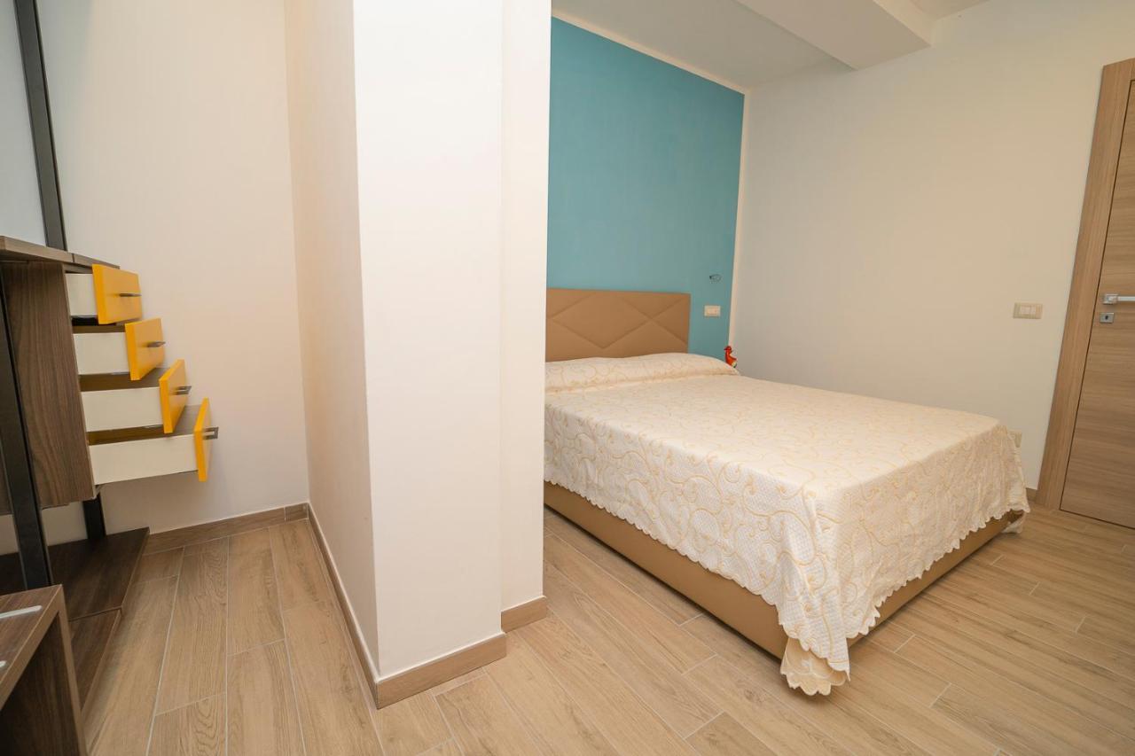 Tra Sole E Limoni Apartments ตรามอนติ ภายนอก รูปภาพ